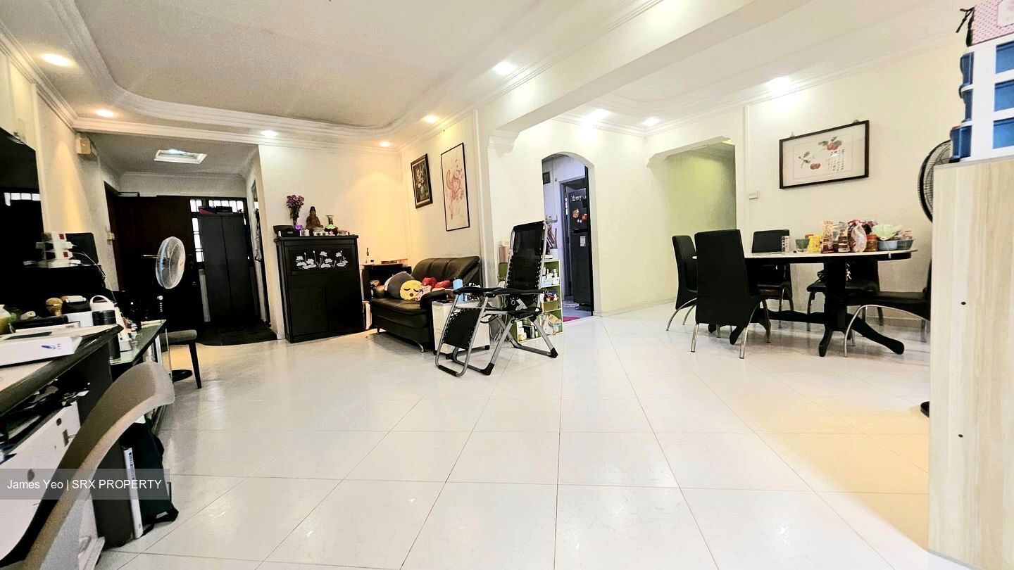 Blk 944 Hougang Street 92 (Hougang), HDB 5 Rooms #588611391